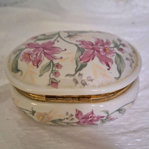 A Prima Otagiri Japan Porcelain Trinket Box Hand Painted Cottage Core READ - Picture 4 of 9